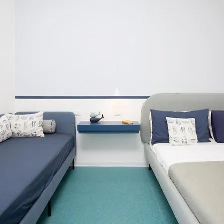 Romantic Seaview Flat With Balcony Sorrento