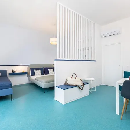 Romantic Seaview Flat With Balcony 索伦托